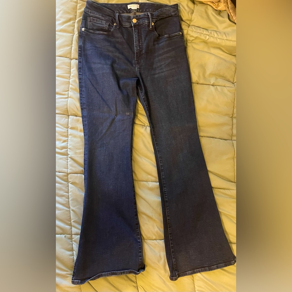 Good American Jeans 12/31. Slit bottom. Perfect Stretch.